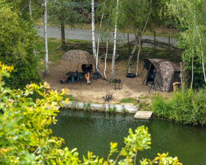 Plump Lake carp fishing lake in France – photo 2