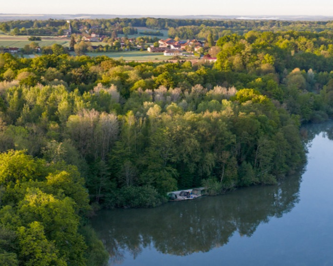 Brocard Small carp fishing lake in France – photo 5