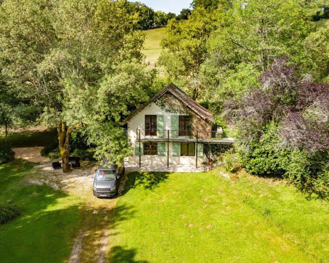 Mas Bas Lotus Lake 1