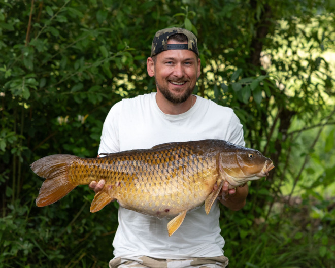 Mas Bas Lotus Lake 2