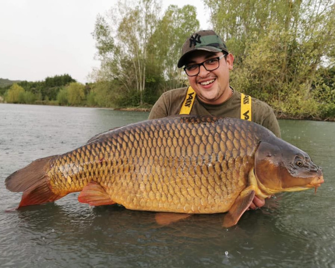 Deux Iles carp fishing lake in France – photo 2