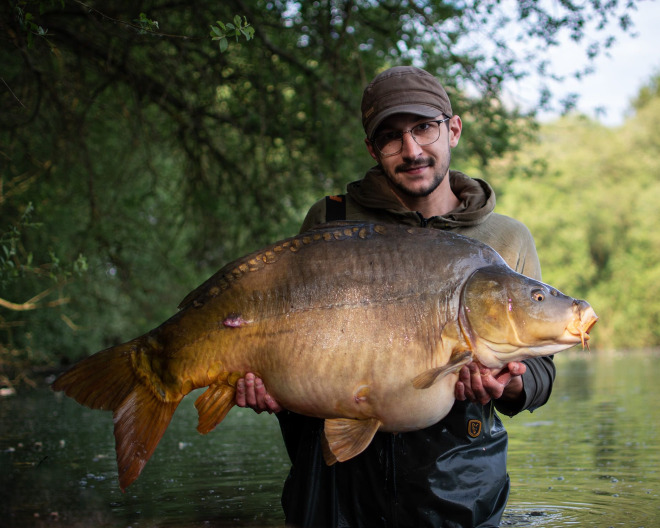 Emeraude carp fishing lake in France – photo 6