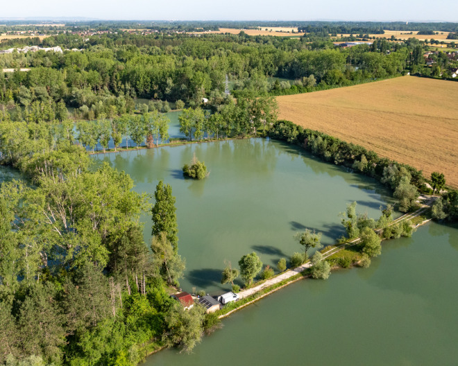 Ilot carp fishing lake in France – photo 1
