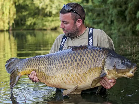 Big Carp Fishing Lakes